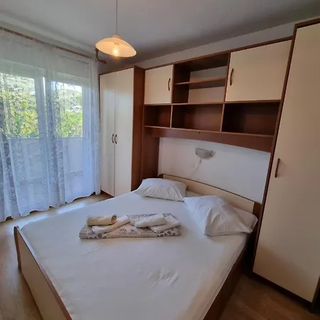 House Mira Lejlighed Barbat na Rabu